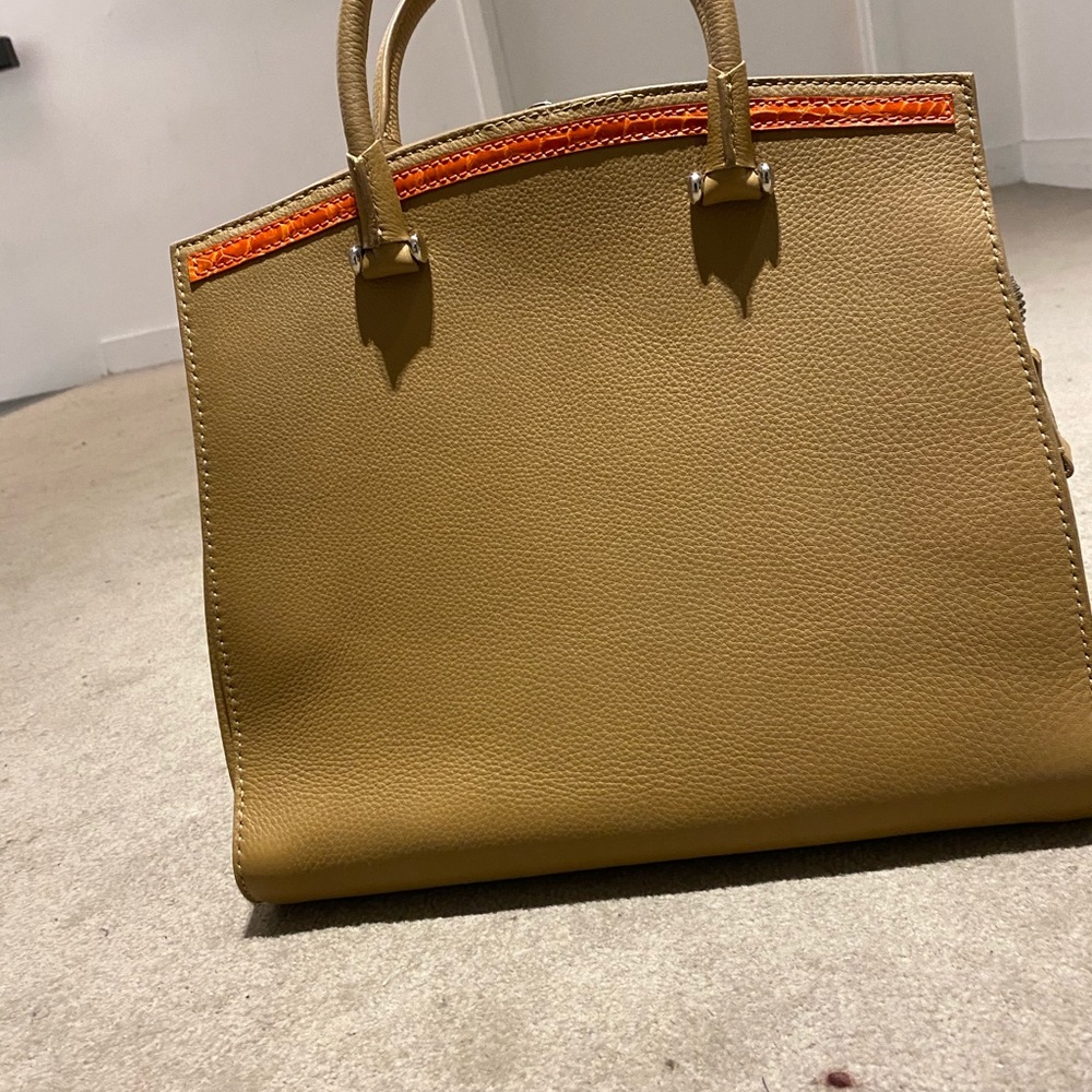 VBH handbag - Picture 3 of 9